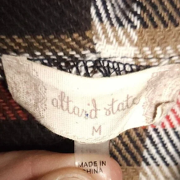 Altar'd State Cream Red Blue Flannel Plaid Vest Medium - Picture 5 of 7